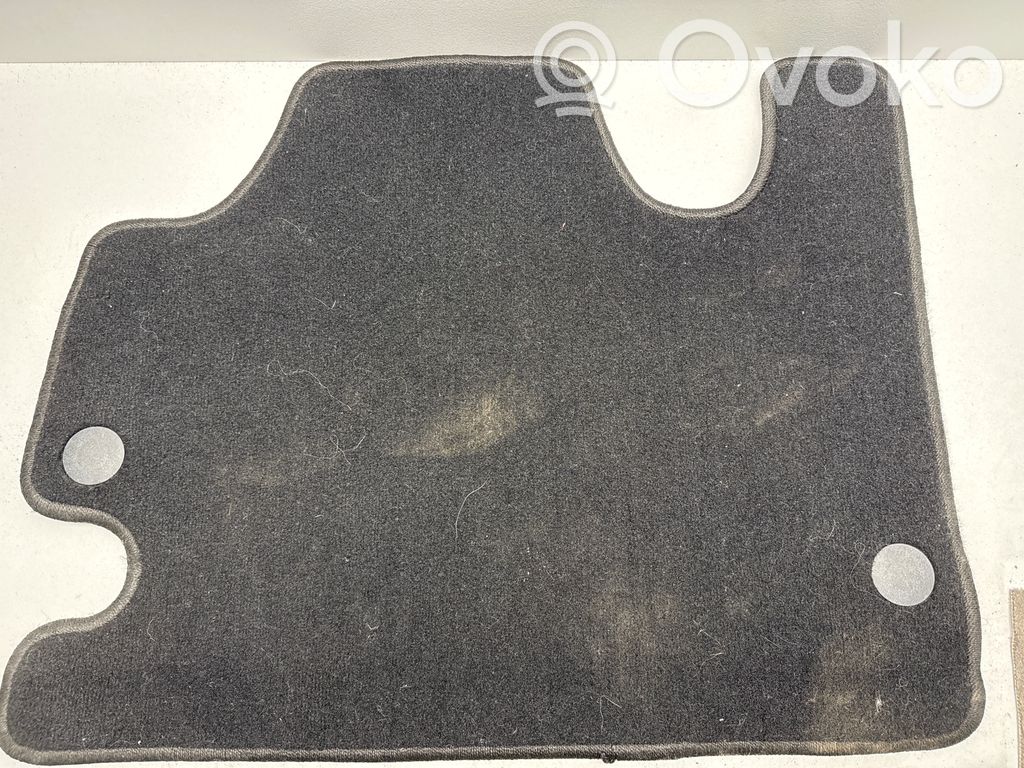 Chrysler Pacifica Alfombra trasera 