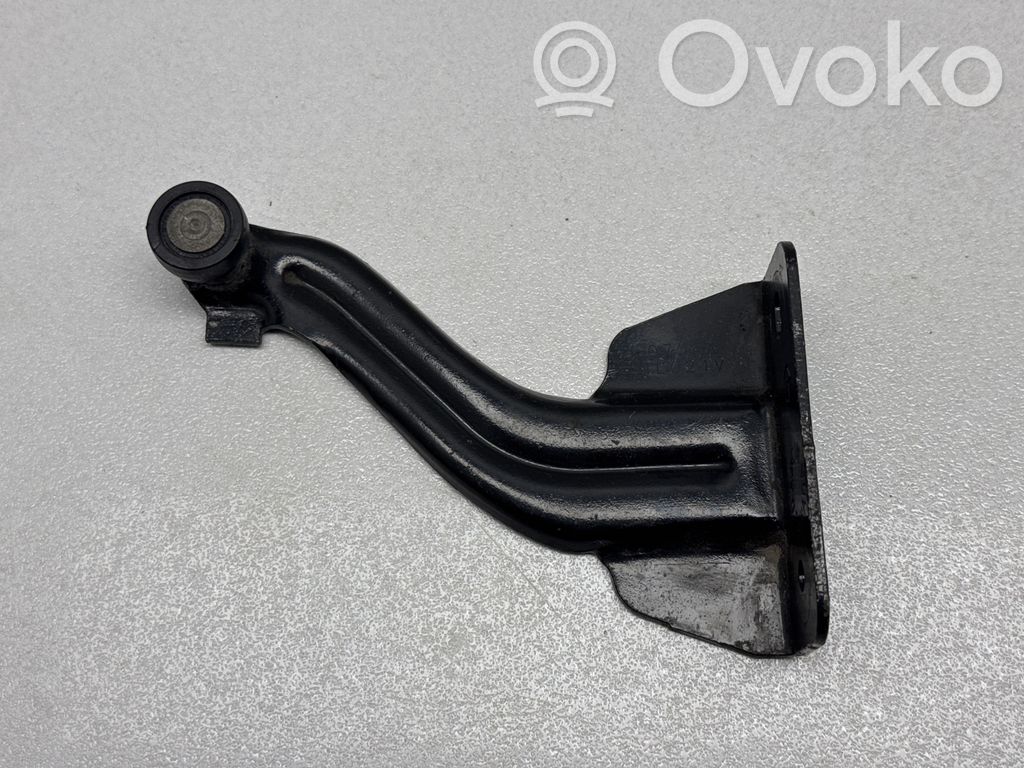 Chrysler Pacifica Sliding door upper roller guide/hinge 
