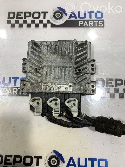 Engine control unit/module ECU   QXWA