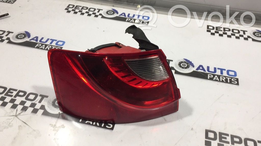 Rear/tail lights