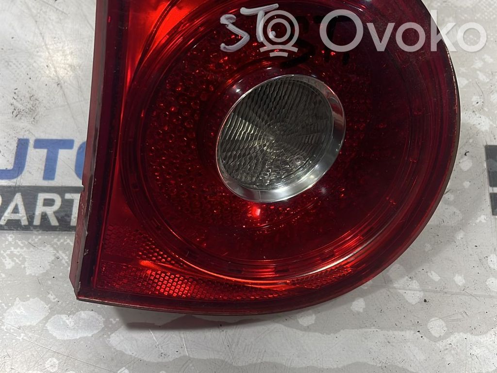 Volkswagen Golf V Tailgate rear/tail lights 