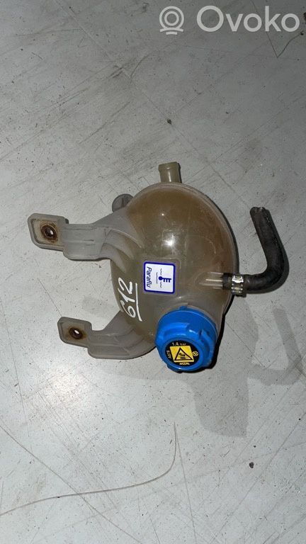 Fiat 500L Coolant expansion tank/reservoir 