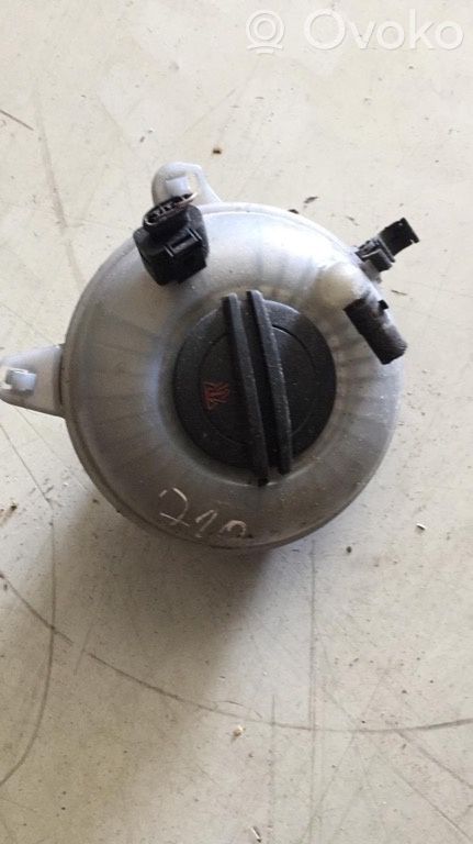 Skoda Octavia Mk3 (5E) Coolant expansion tank/reservoir 