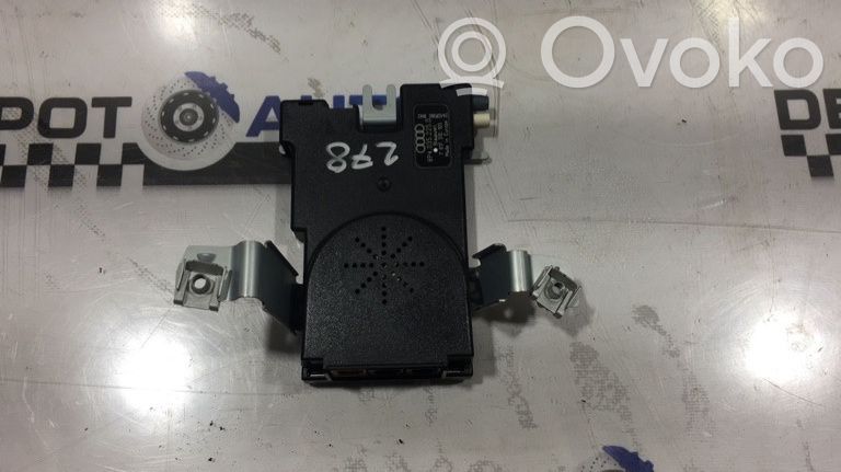 Audi A3 S3 A3 Sportback 8P Aerial antenna amplifier 