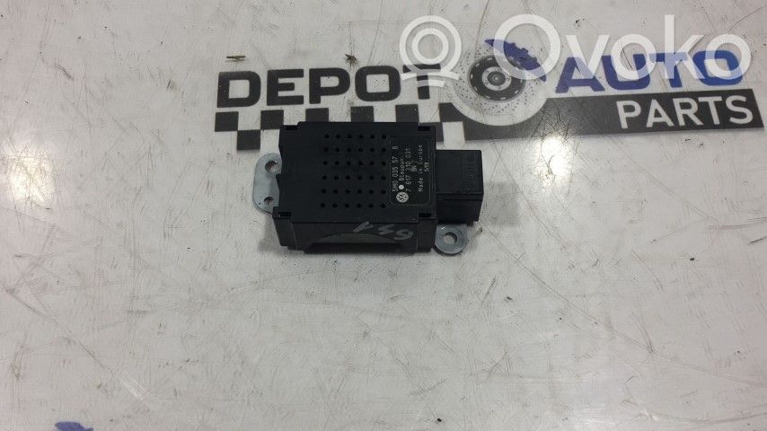 Volkswagen Golf VI Aerial antenna amplifier 