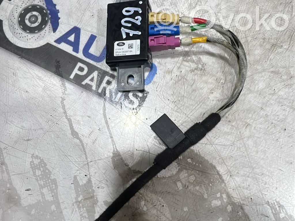 Jaguar XE Amplificador de antena aérea 