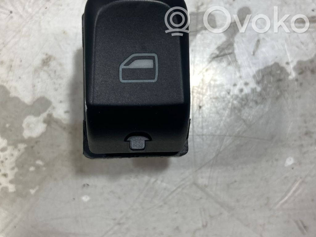 Audi A4 S4 B8 8K Elektrinių langų jungtukas 