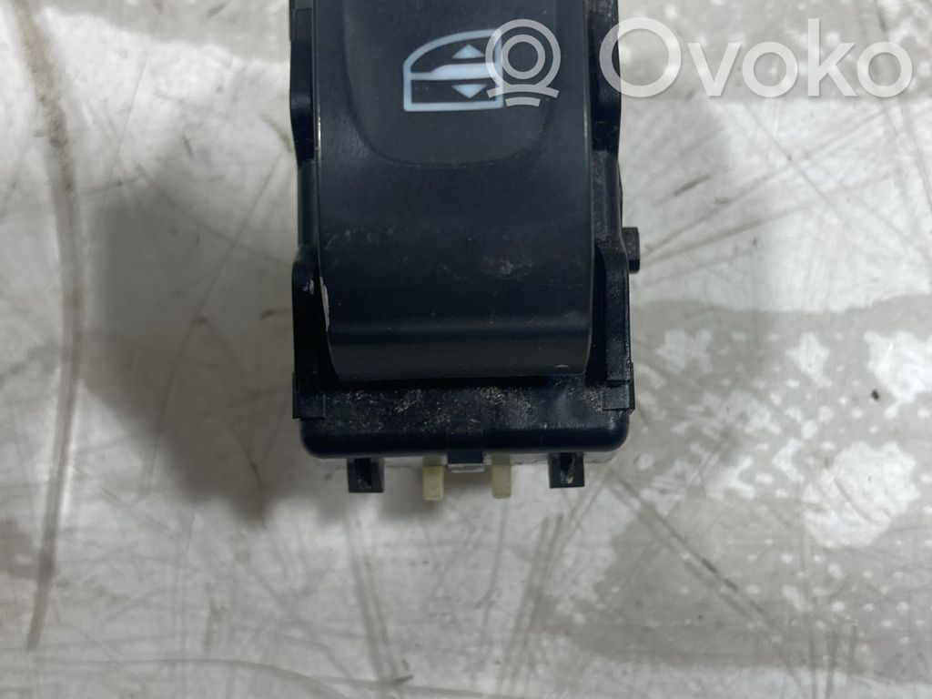 Renault Clio IV Electric window control switch 