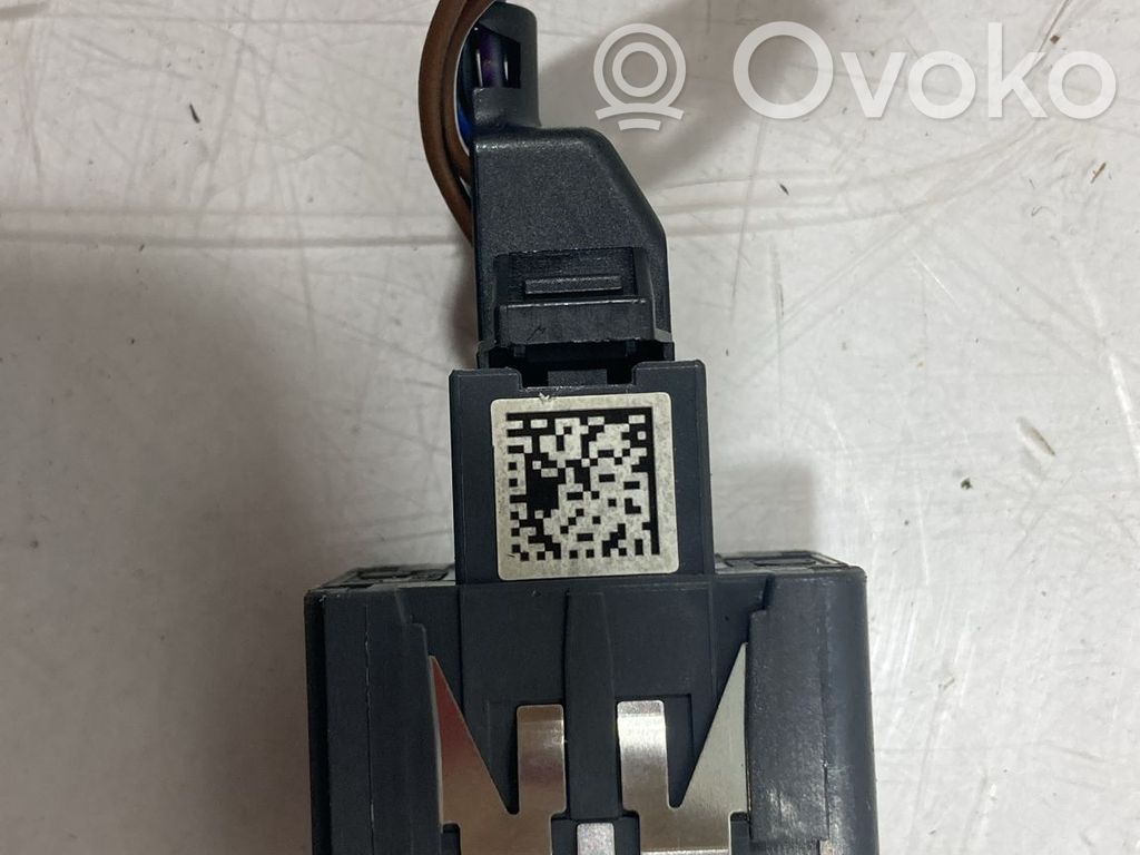 Volkswagen PASSAT B7 Headlight level height control switch 