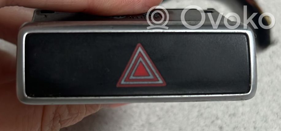 Volkswagen Sharan Hazard warning light relay 