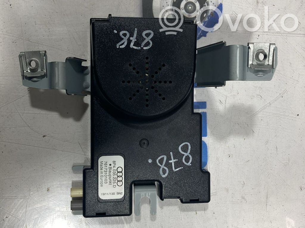 Audi A3 S3 A3 Sportback 8P Aerial antenna amplifier 