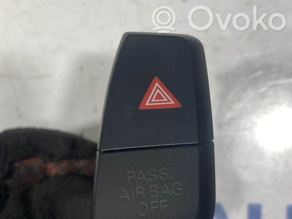 Audi A5 Sportback 8TA Avarinių šviesų rėlė 