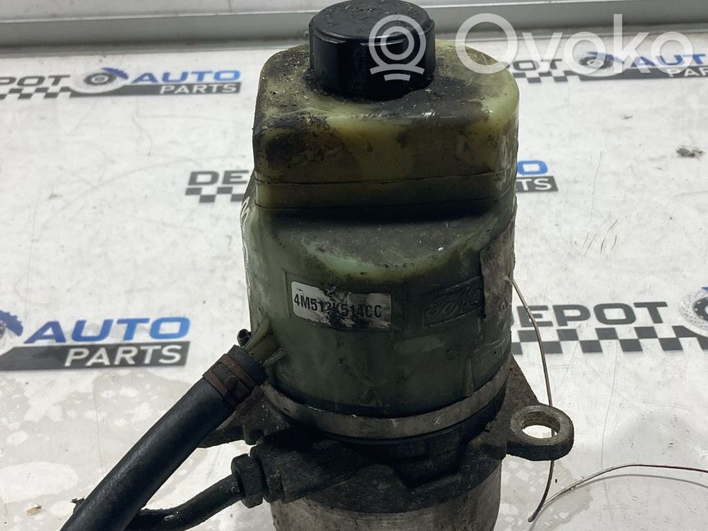 Ohjaustehostimen pumppu   4M513K514CC,G8DB