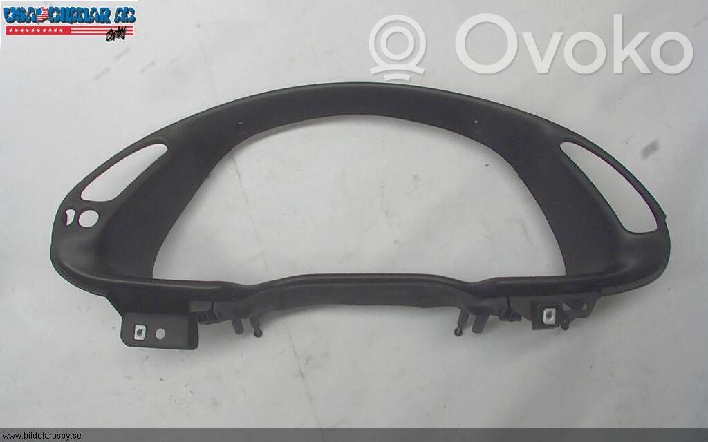 Dashboard trim