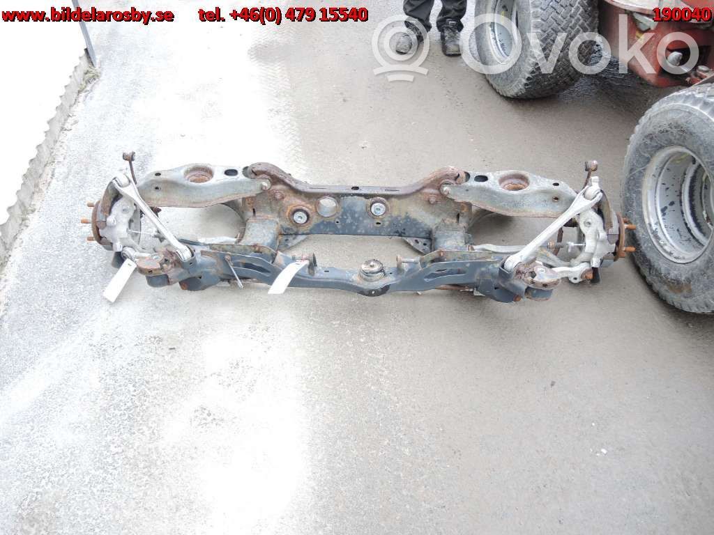 Priekinis traversas   47704015
