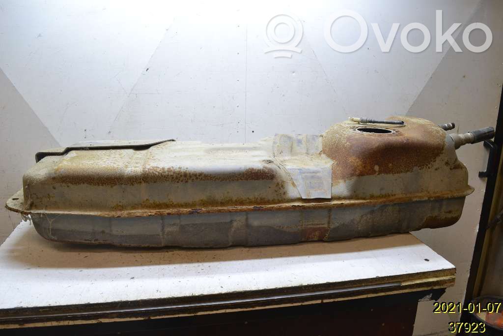 Fuel tank   19701832A