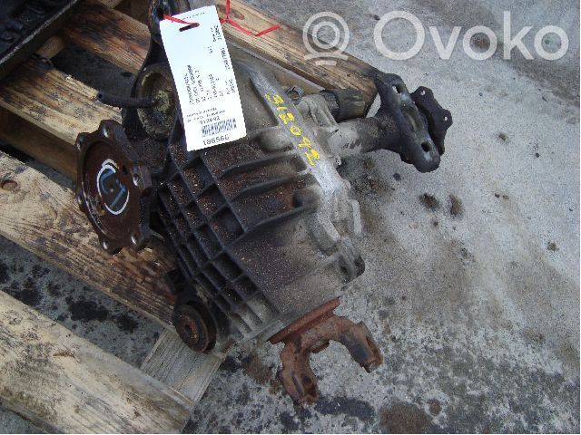 Chevrolet Suburban Front differential 