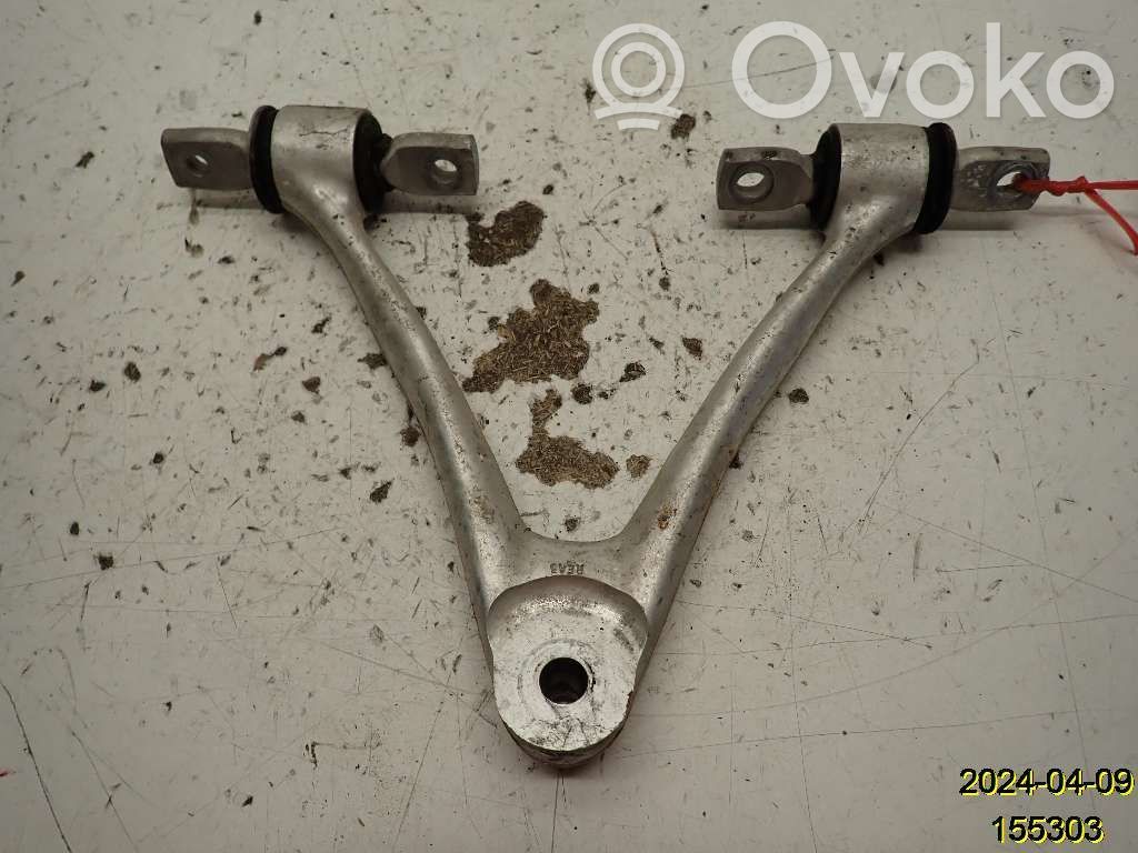 Chevrolet Corvette Svirtis U formos 