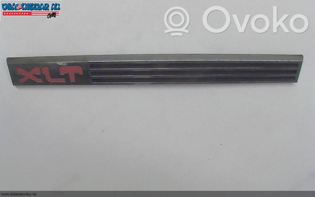 Gamintojo ženkliukas   E7TB16702JC