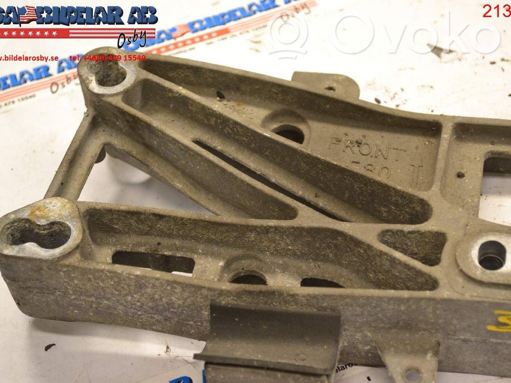 Dodge Charger Gearbox mounting bracket 