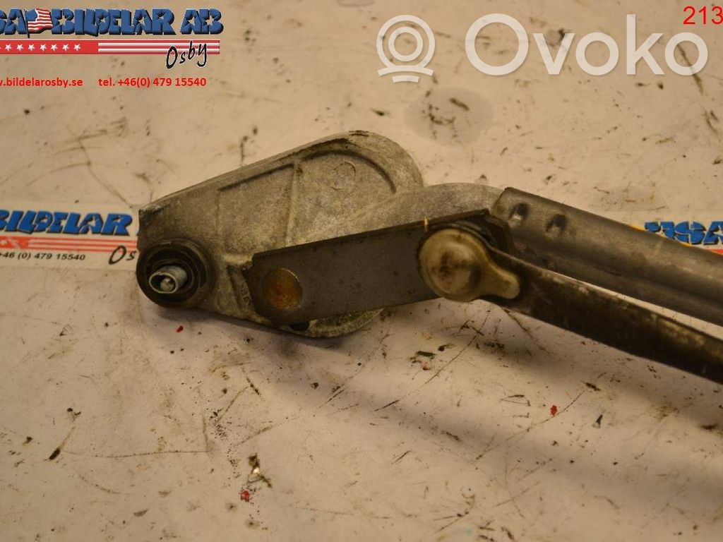 Dodge Charger Front wiper linkage 