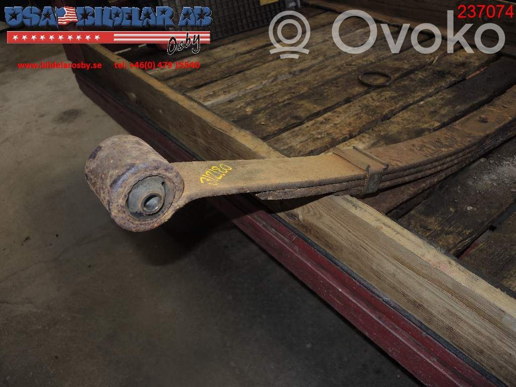 Rear leaf spring