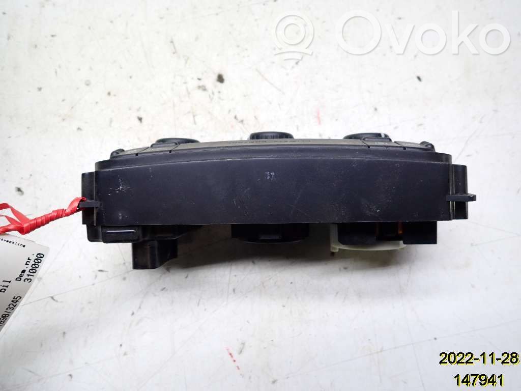 Chrysler Voyager Climate control unit 