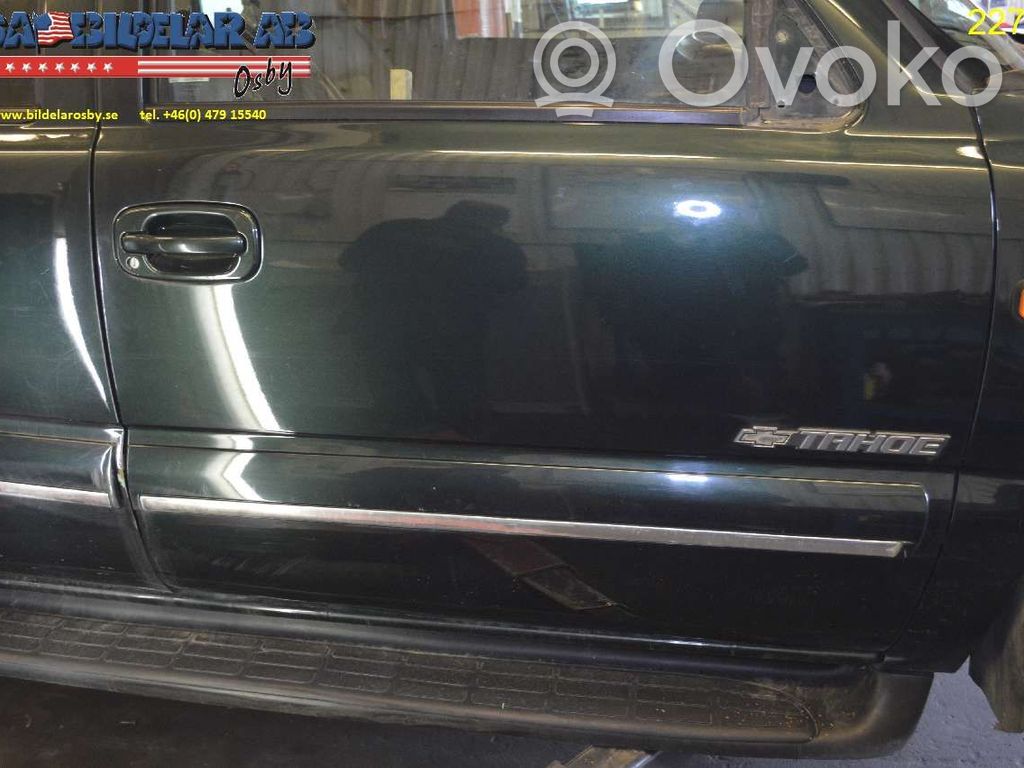 Chevrolet Tahoe Дверь 