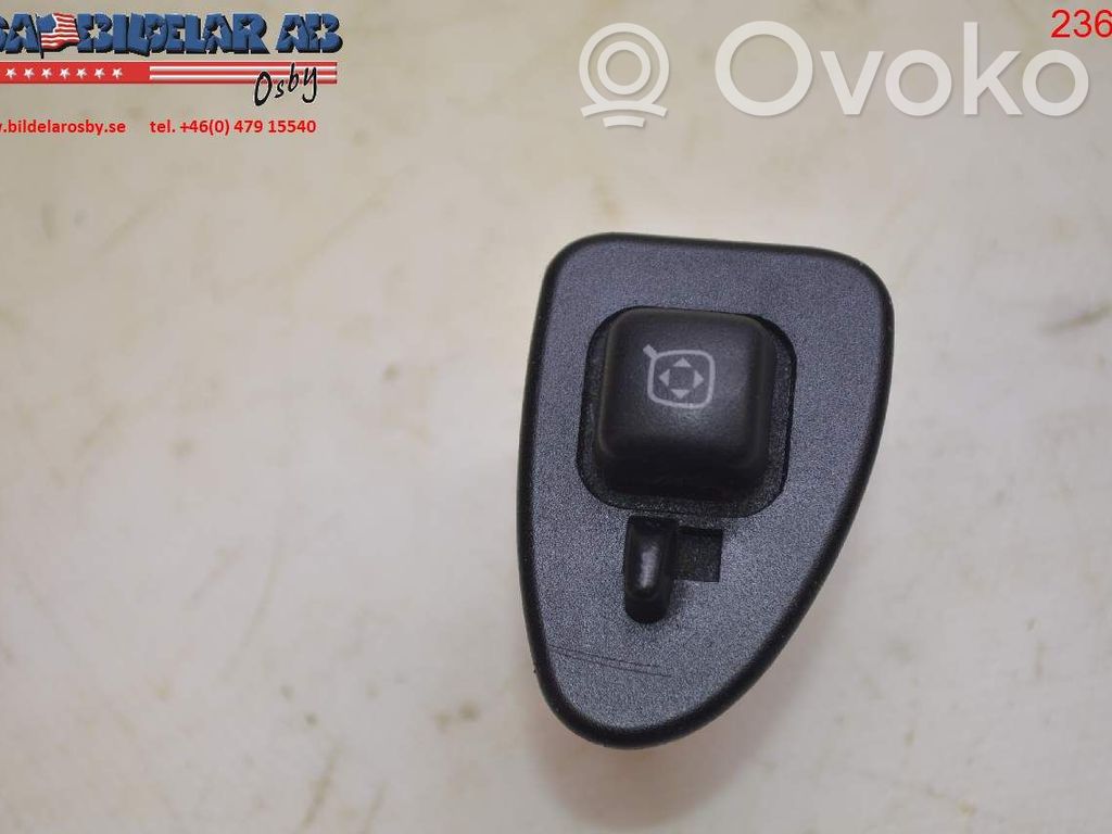 Wing mirror switch
