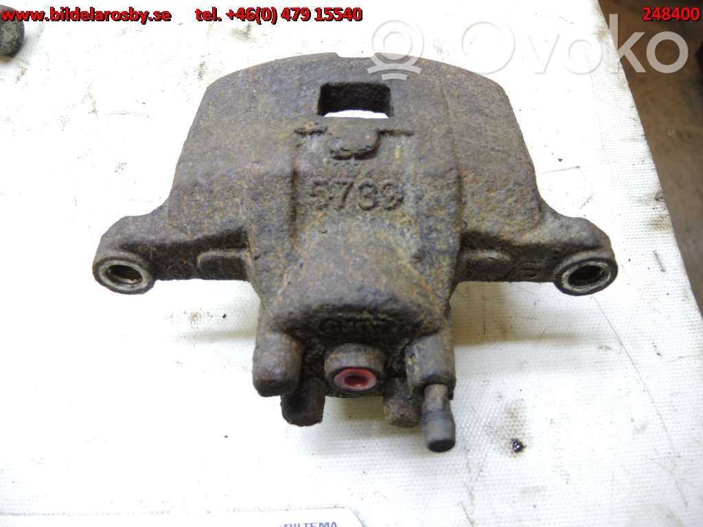 Передний суппорт   5191238AA,53600333R