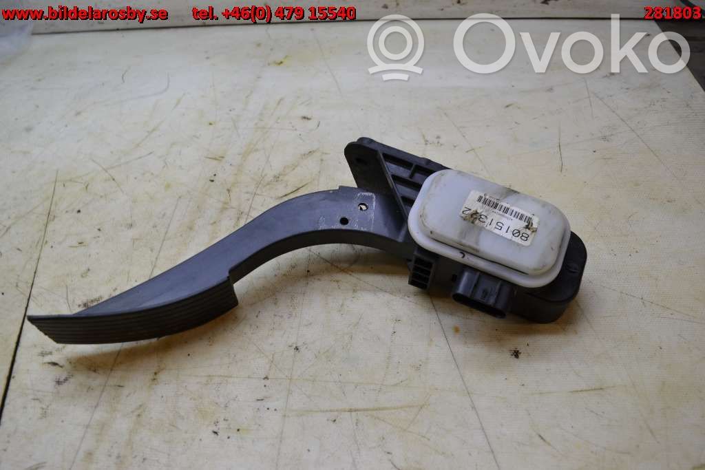 Accelerator throttle pedal   25808024