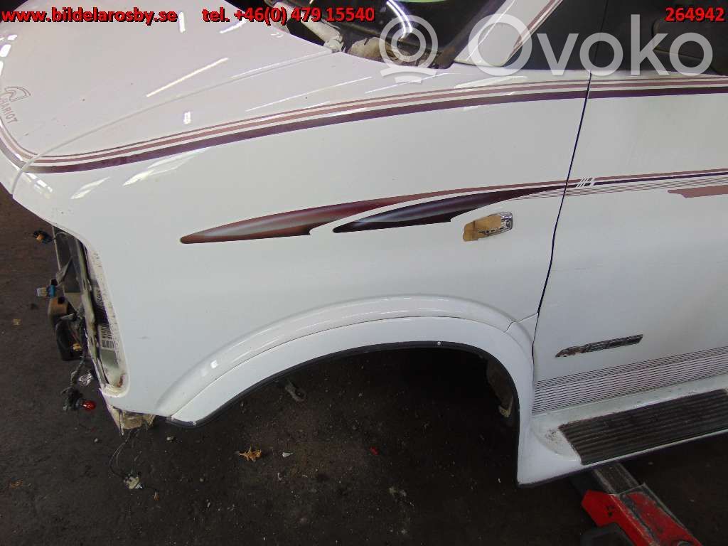 Chevrolet Express Sparnas 