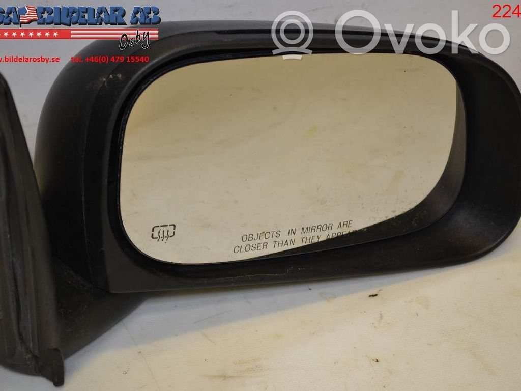 Dodge Durango Front door electric wing mirror 