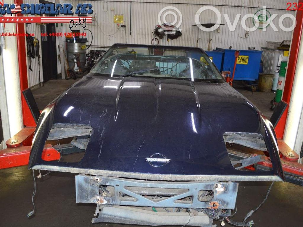 Chevrolet Corvette Dzinēja pārsegs (vāks) 