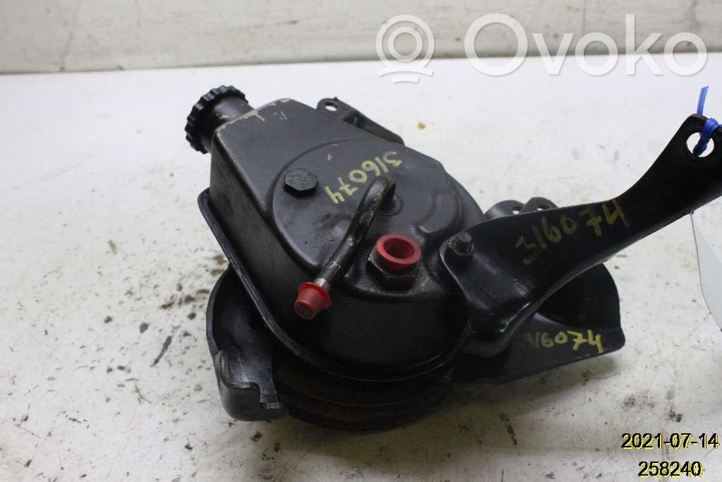 Power steering pump   55300339