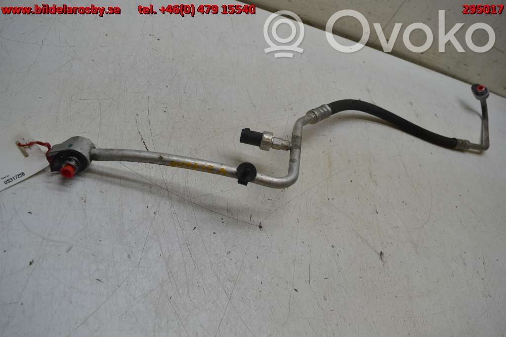 Air conditioning (A/C) pipe/hose