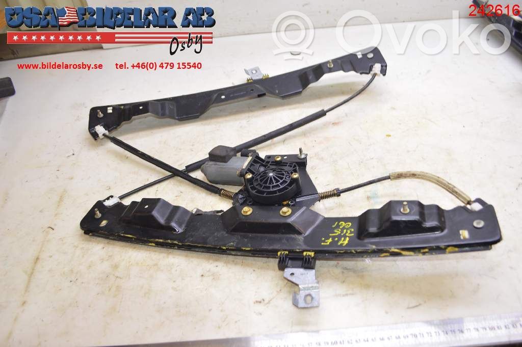 Ford Explorer Front door window regulator with motor 