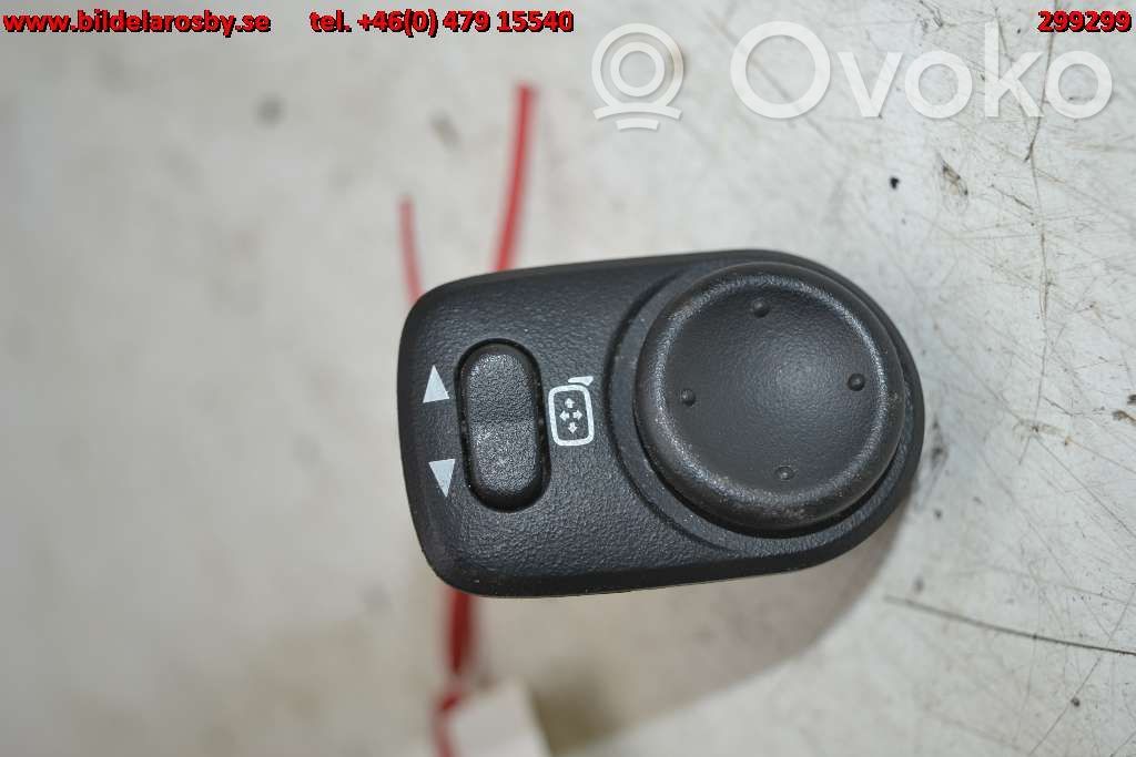 Wing mirror switch   92225703
