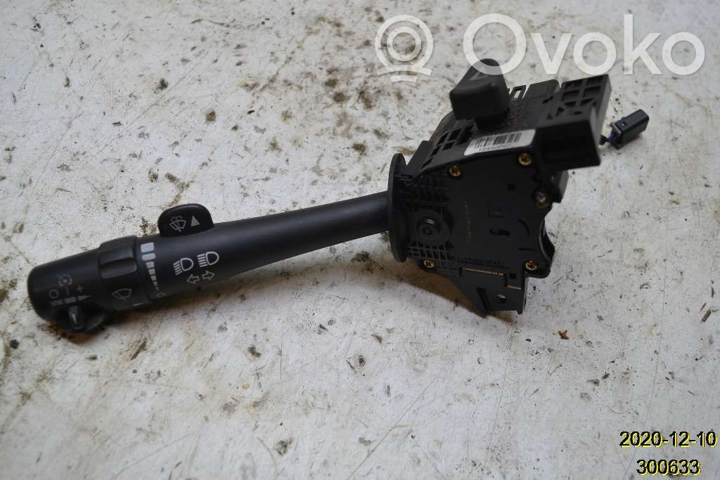 Chevrolet Silverado Indicator stalk 