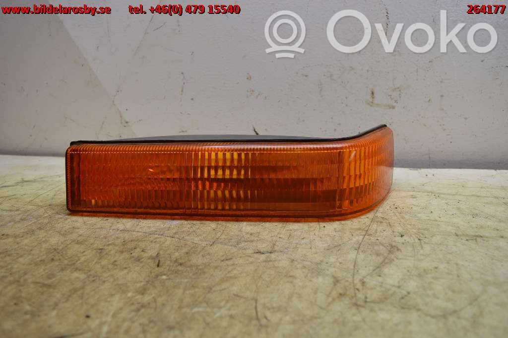 Front indicator light   11600883L