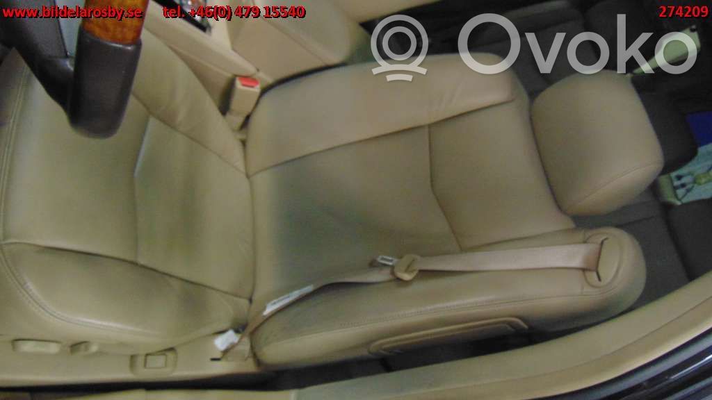 Cadillac SRX Front driver seat 