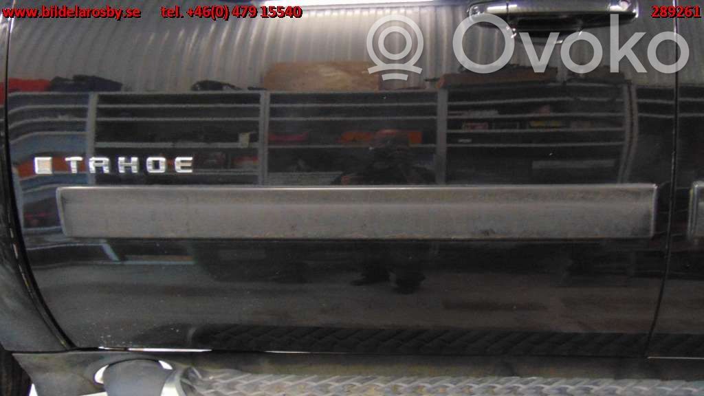 Chevrolet Tahoe Дверь 