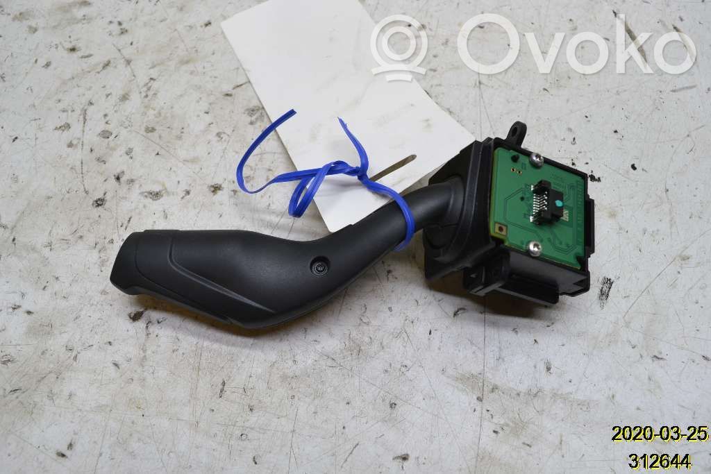 Ford Mustang VI Palanca de intermitentes 