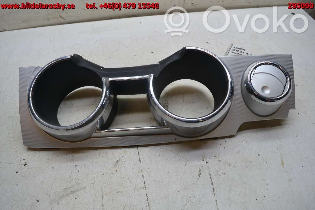 Moldura del panel   4R3363044D70A