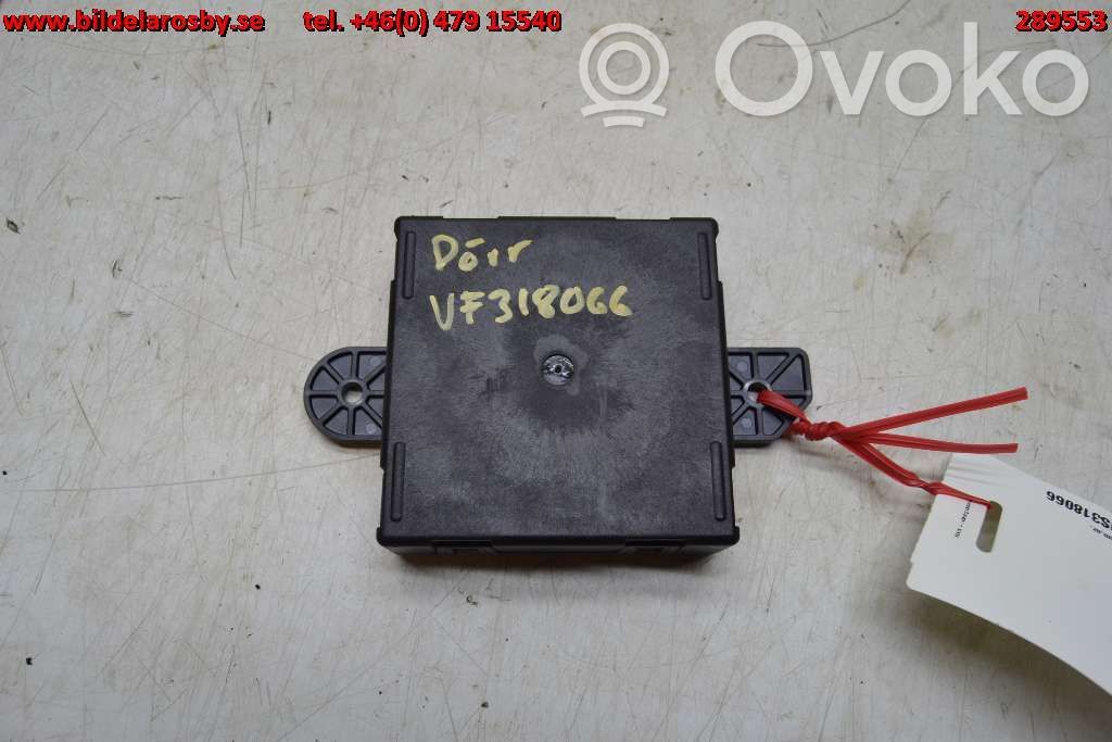 Dodge RAM Unité de commande module de porte 