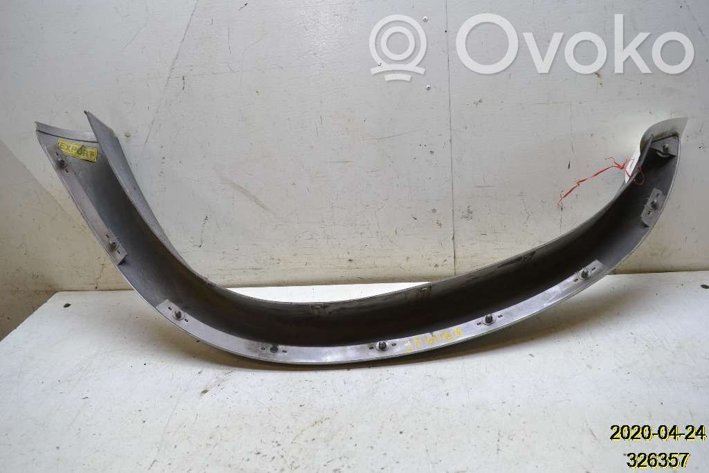 Front arch trim   F57D16A074AD