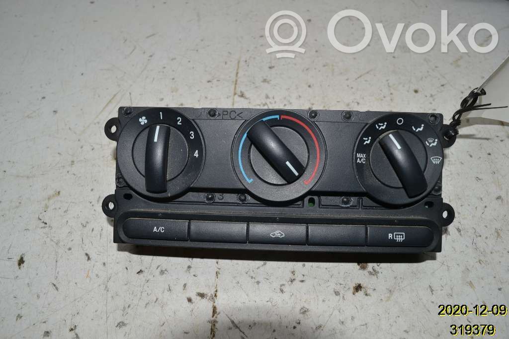Ford Mustang V Climate control unit 