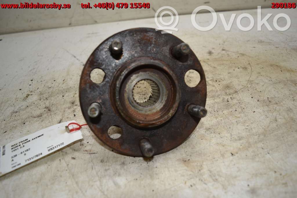Buick Park Avenue Front wheel hub spindle knuckle 