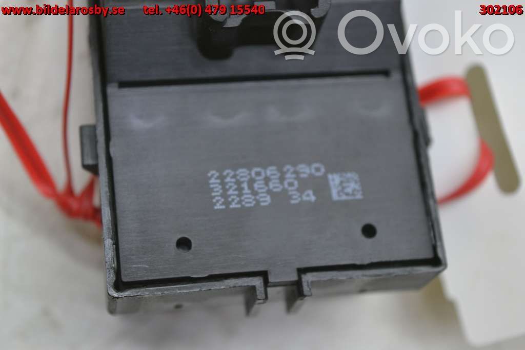 Chevrolet Camaro Electric window control switch 