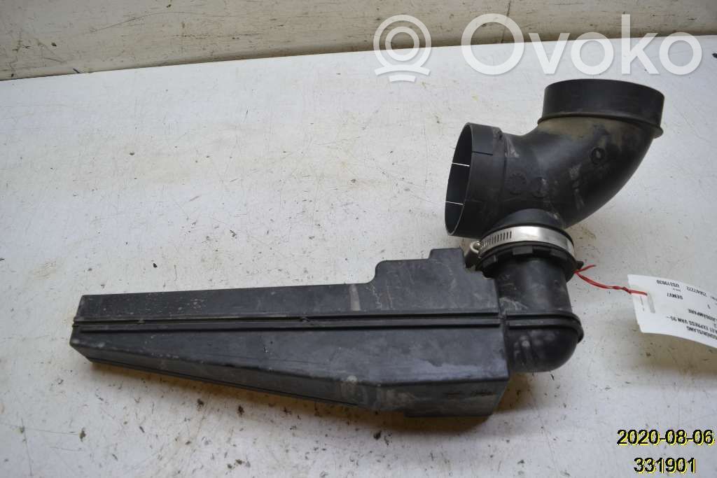 Šļūtene (-es) / caurule (-es)   15762317